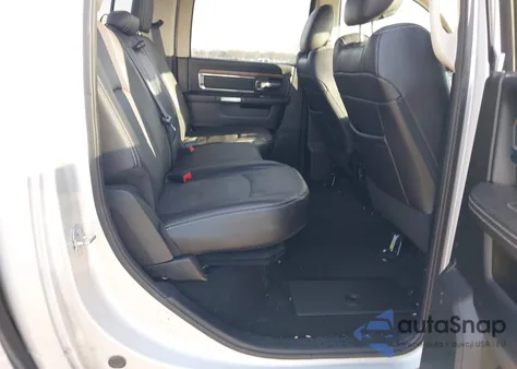 2016 Ram 1500 Laramie z USA, uszkodzony, nr VIN 1C6RR7NM9GS153693